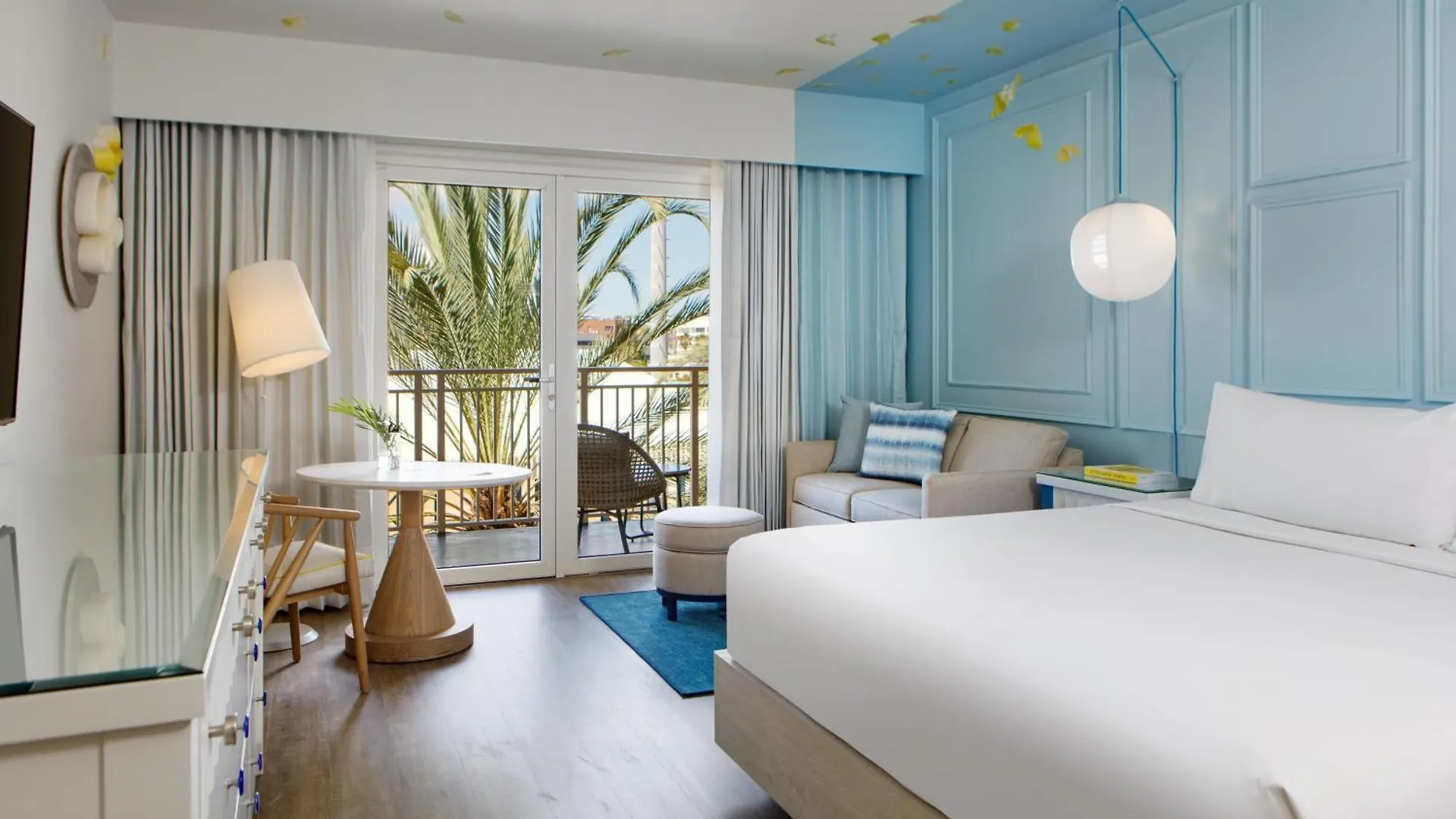 Renaissance Wind Creek Curacao Resort Willemstad 4*,